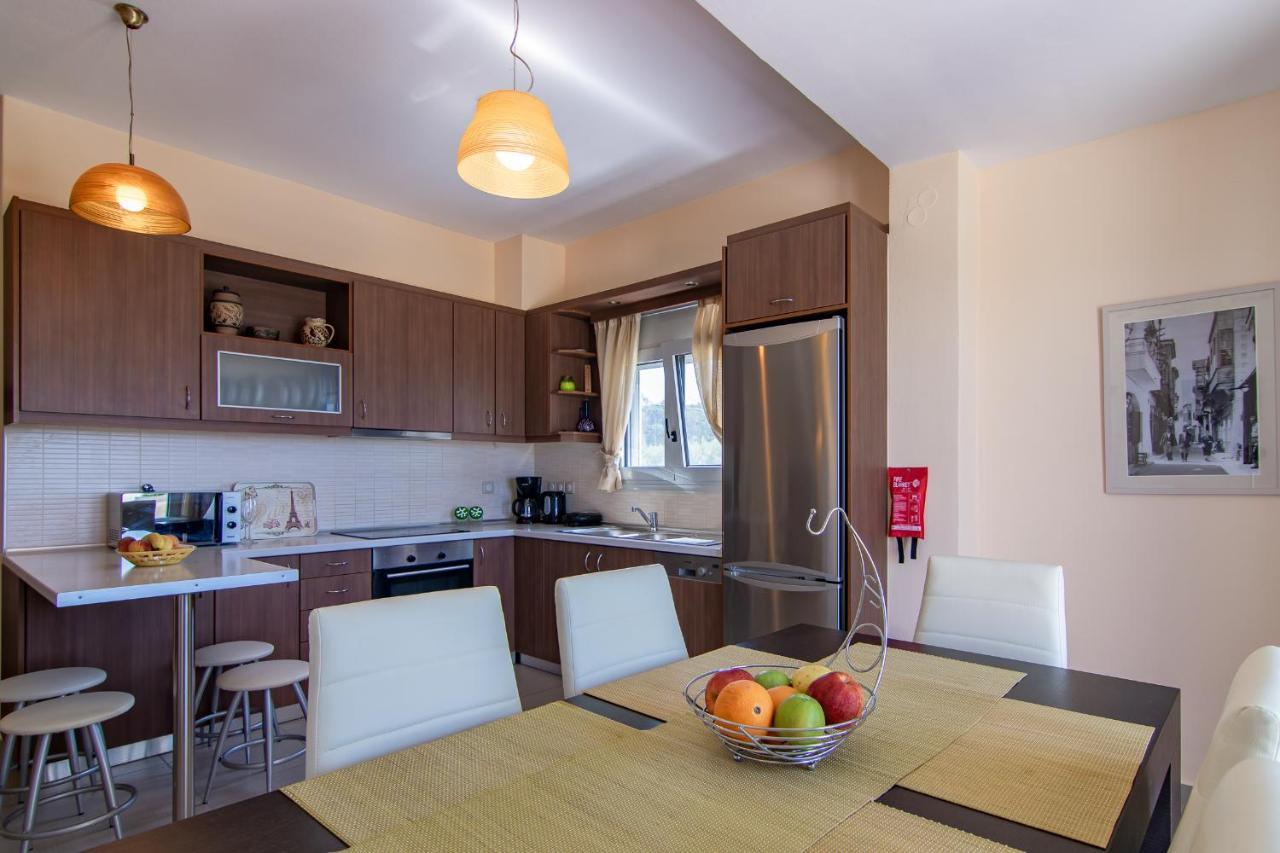 Yanni'S Villas Adelianos Kampos Bagian luar foto